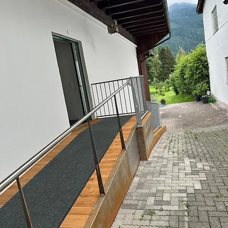 Lägenhetshotell Haus Am Uttendorf